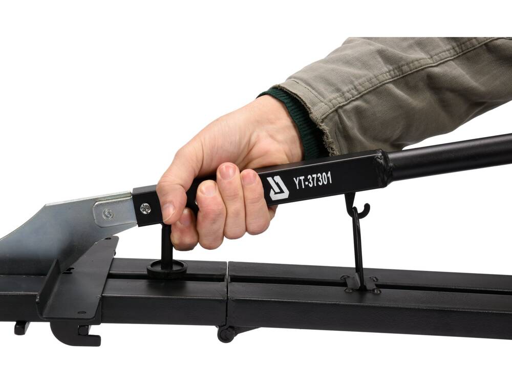 aparat-taiat-parchet-12x210mm-yt-37301-yato-magazinsculeonline-YATO